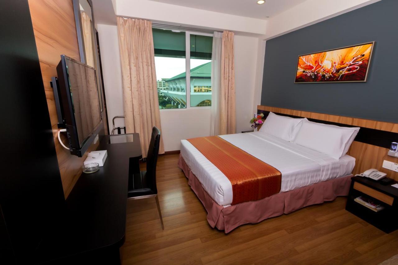 Mariner Hotel Labuan Kültér fotó