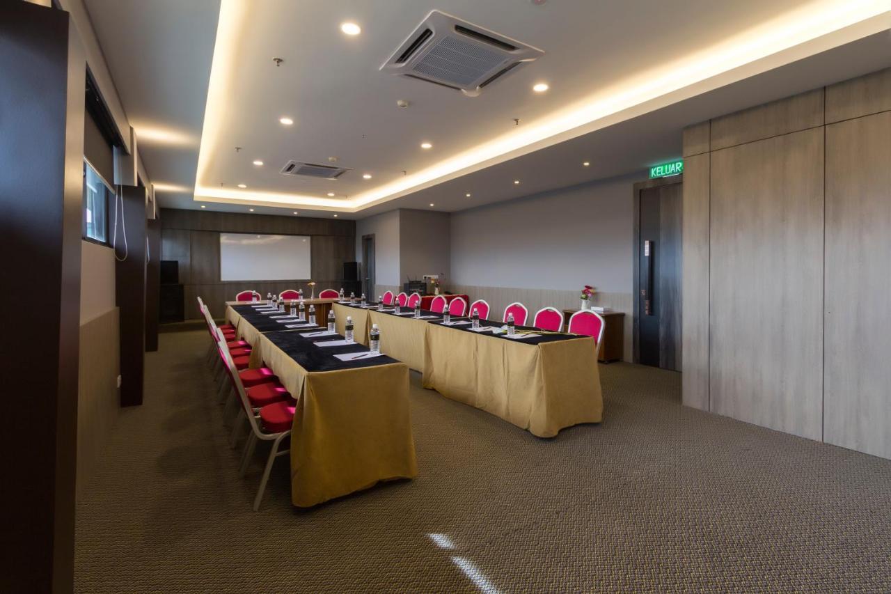 Mariner Hotel Labuan Kültér fotó